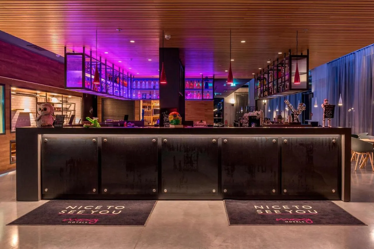 Hotel Moxy Frankfurt Airport Frankfurt am Main