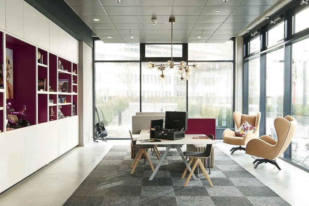 Hotel Moxy Frankfurt Airport Frankfurt am Main