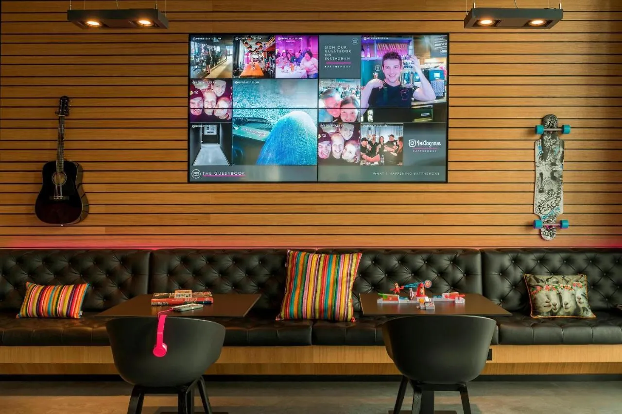 Hotel Moxy Frankfurt Airport Frankfurt am Main 4*,