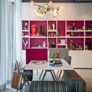 Hotel Moxy Frankfurt Airport Frankfurt am Main 4*,  Deutschland